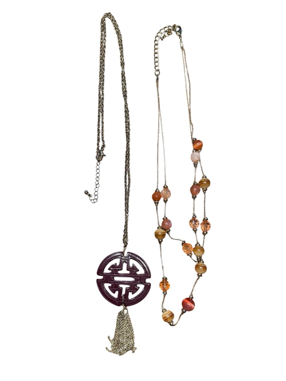 Lot of 2 Necklace perfect for casual and the office